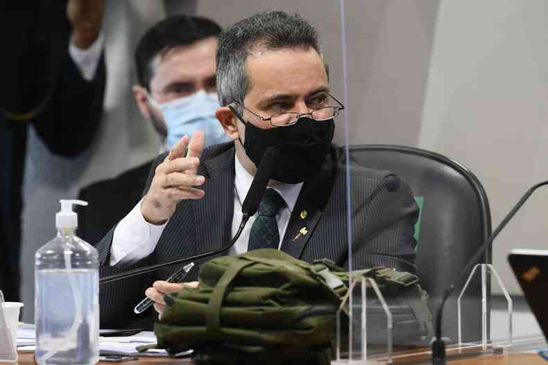 Ex-secretrio-executivo do Ministrio da Sade, coronel Antnio Elcio Franco Filho(foto: Marcos Oliveira/Agncia Senado )