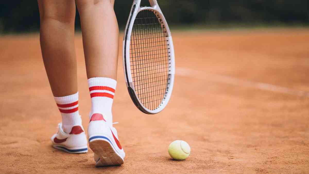 Onde vale sacar no jogo de tênis? Regra para iniciantes 