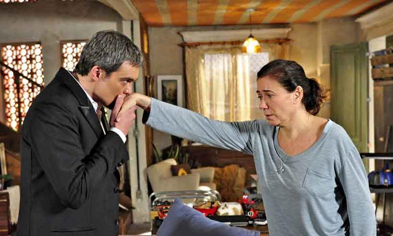 Griselda (Lilia Cabral) se apaixonará por Renê (Dalton Vigh)(foto: Estevam Avellar/divulgação) Griselda (Lilia Cabral) se apaixonará por Renê (Dalton Vigh)(foto: Estevam Avellar/divulgação)