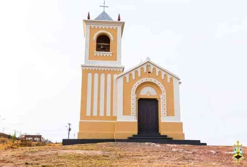 Capela centenria de Nossa Senhora Aparecida, em Carmo do Rio Claro, no alto da Serra da Tormenta 