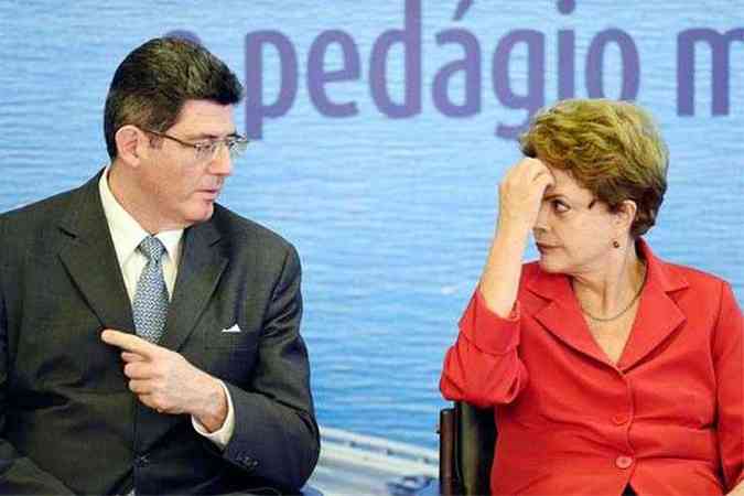 A poltica econmica conduzida pelo ministro Joaquim Levy disparou crticas do partido a Dilma e presses para troca no comando da Fazenda (foto: Evaristo S/AFP - 18/5/15)