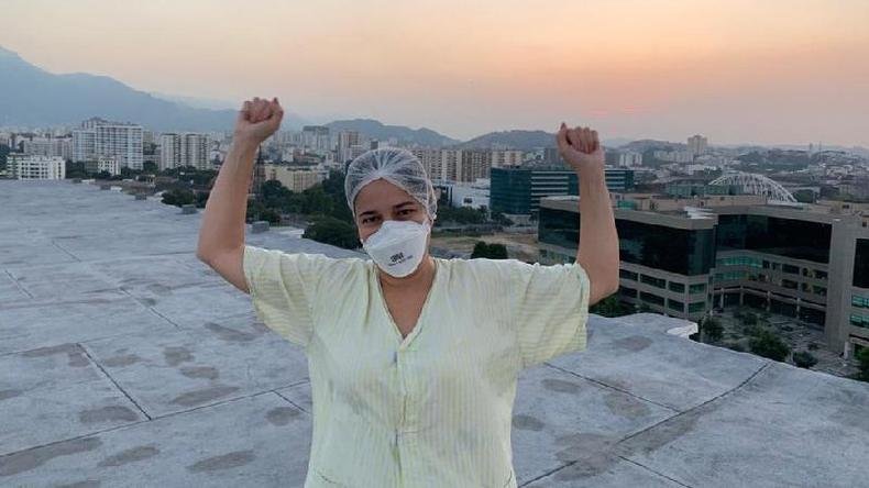 Enfermeira relata per�odo dif�cil em meio a frequentes mortes por covid-19 no hospital em que trabalha, no Rio de Janeiro(foto: Arquivo pessoal)