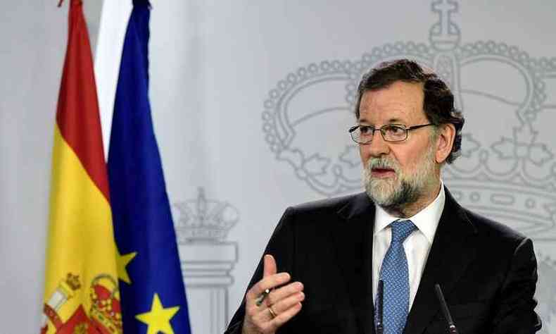 Rajoy anunciou a destituio de Carles Puigdemont, presidente da Catalunha, e outras autoridades regionais(foto: Javier Soriano/AFP )