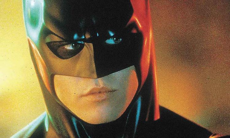 O ator Val Kilmer como Batman