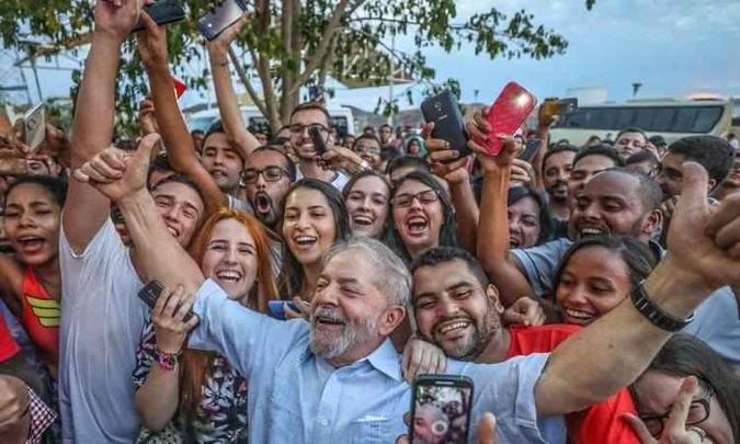 O partido decidiu que vai registrar a candidatura de Lula mesmo após ele ser preso(foto: Ricardo Stuckert) O partido decidiu que vai registrar a candidatura de Lula mesmo após ele ser preso(foto: Ricardo Stuckert)