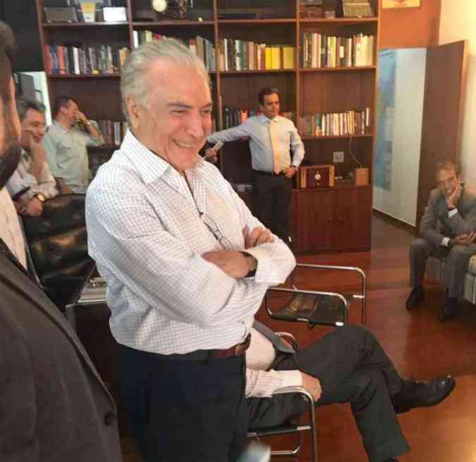 O vice-presidente Michel Temer acompanhou nesse domingo (17), no Palcio Jaburu, a votao do impeachment na Cmara(foto: Divulgao)