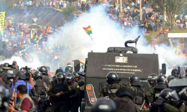 Protesto na Bolvia teve saldo de oito mortos e centenas de feridos (foto: AFP/STR)