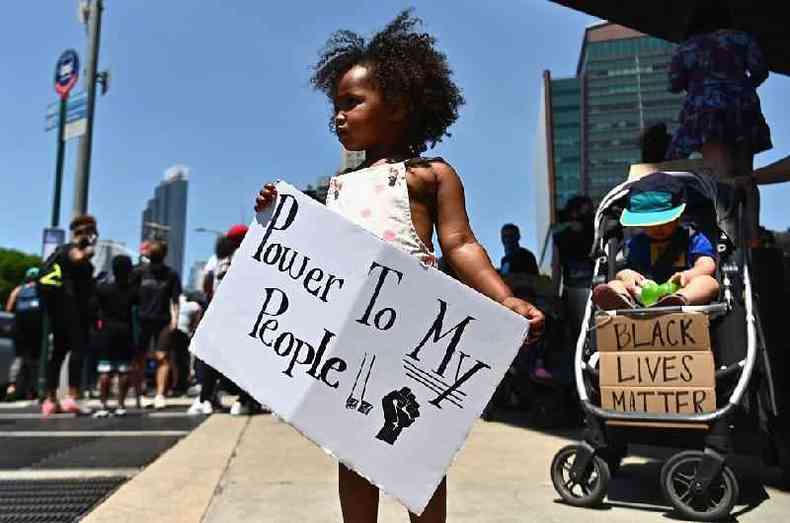 Diferentes geraes participam dos protestos pelas vidas negras(foto: Getty Images)