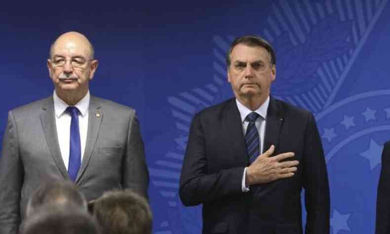 Osmar Terra e o presidente Jair Bolsonaro(foto: Agncia Brasil/Reproduo)