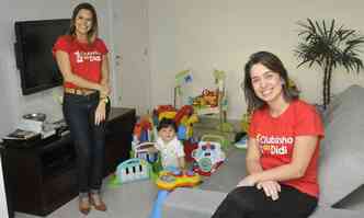 Ana Amlia (D) e Paula apostaram no compartilhamento de brinquedos. J atenderam a mais de 600 clientes em oito meses(foto: Juarez Rodrigues/EM/DA Press)