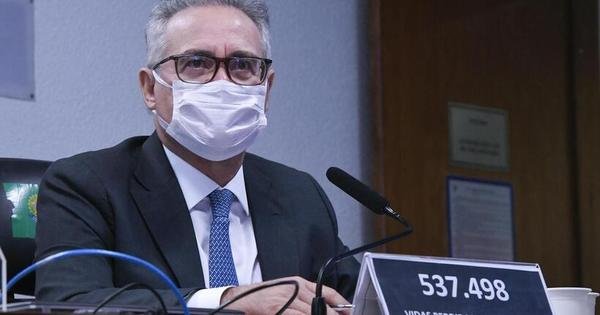 Renan Calheiros pede para Bolsonaro vetar Fundão Eleitoral - Vimarsana News