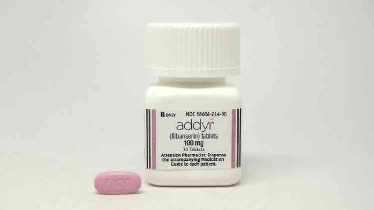 Frasco do medicamento Addyi (flibanserin)