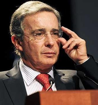Alvaro Uribe(foto: AFP)