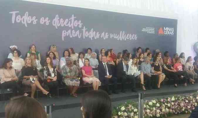 Pimentel fez uma homenagem s mulheres no Palcio da Liberdade(foto: Juliana Cipriani / EM / D.A. Press)