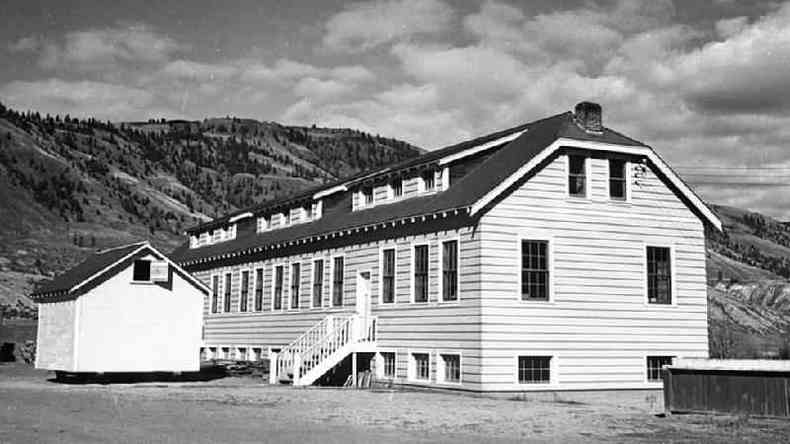A escola residencial indgena Kamloops, na British Columbia, j abrigou 500 crianas