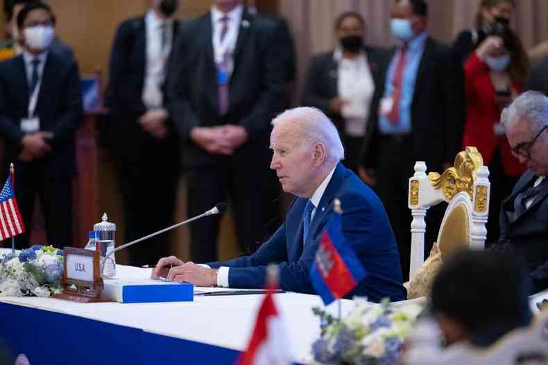 Biden fala na Cpula ASEAN-EUA como parte das 40 e 41 Cpulas da Associao de Naes do Sudeste Asitico (ASEAN) em Phnom Penh