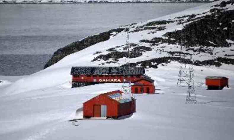 A Antrtida foi um dos ltimos lugares atingidos pela COVID-19 no mundo(foto: Johan Ordonez/AFP)