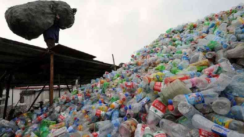 Lixo plstico na China; para especialista, 