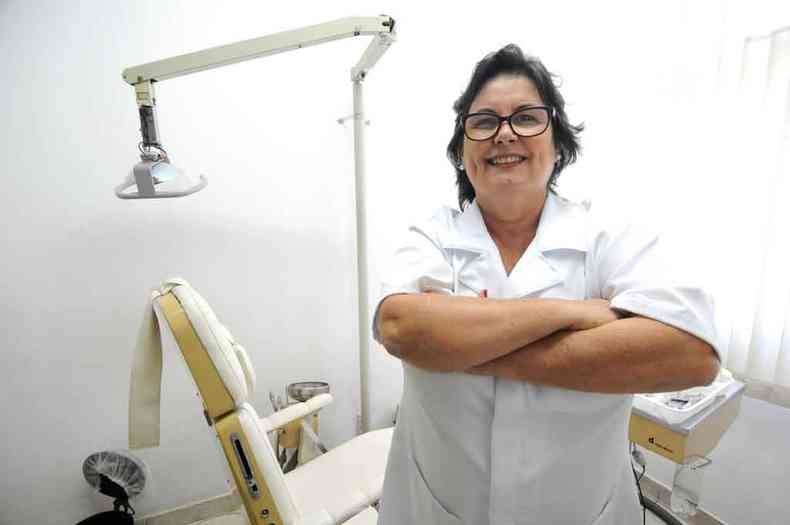  A dentista Maria Cristina Apgaua procurou ajuda logo que percebeu uma pinta esquisita na perna (foto: Beto Novaes/EM/D.A Press )