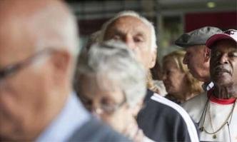 O pagamento ser� feito na folha de agosto e segue at� 8 de setembro (foto: Marcelo Camargo/Ag�ncia Brasil)