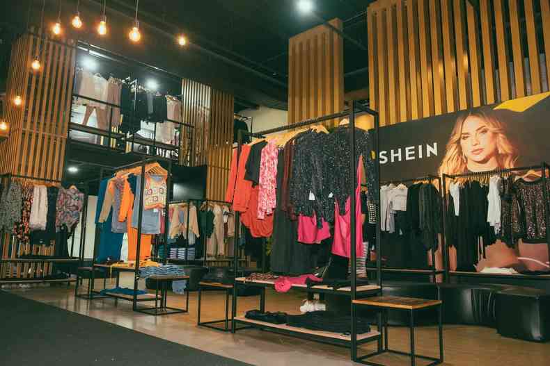 Shein em BH: loja temporária abre para o público, que confere preço e  qualidade dos produtos