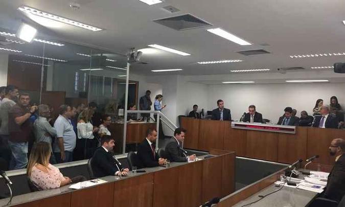 Vistoria de veículos foi discutida durante audiência pública na ALMG nesta terça-feira(foto: Guilherme Paranaiba/EM/D.A PRESS) Vistoria de veículos foi discutida durante audiência pública na ALMG nesta terça-feira(foto: Guilherme Paranaiba/EM/D.A PRESS)