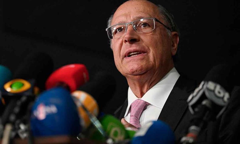 O vice-presidente eleito Geraldo Alckmin defendeu considerar as despesas fora do Teto de Gastos