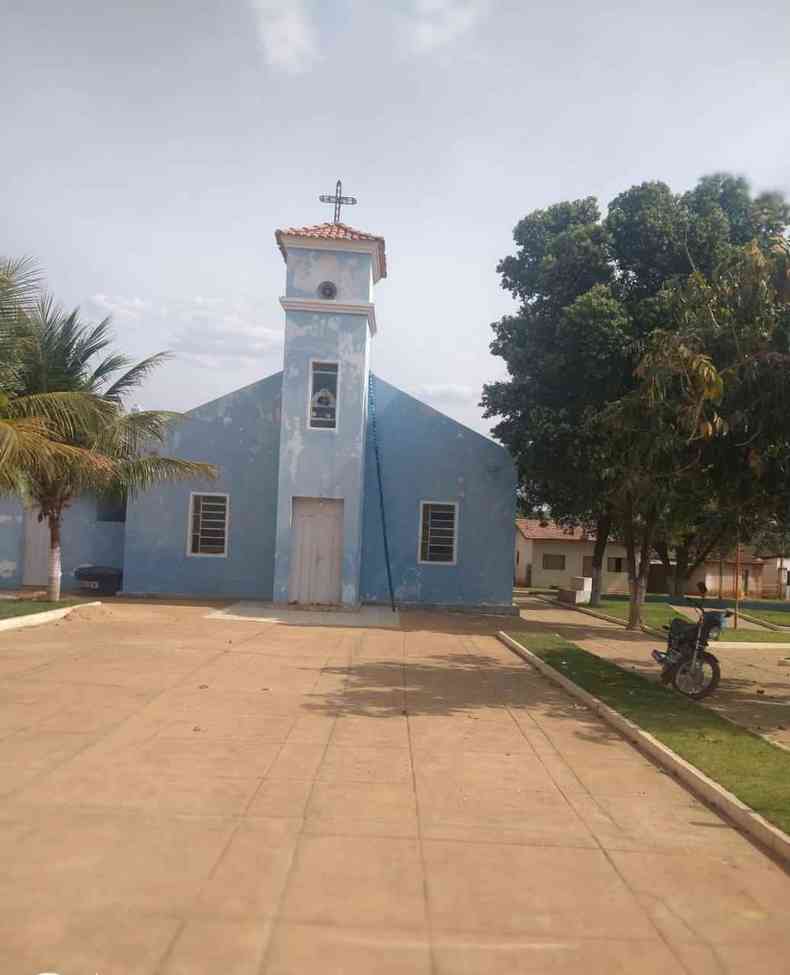 Vista de Igreja do distrito de São Geraldo