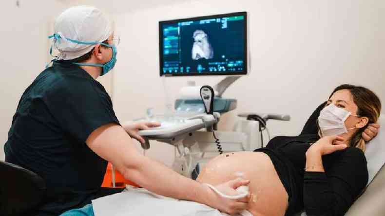 Mesmo na pandemia,  essencial fazer o pr-natal e todos os exames de acompanhamento(foto: Getty Images)