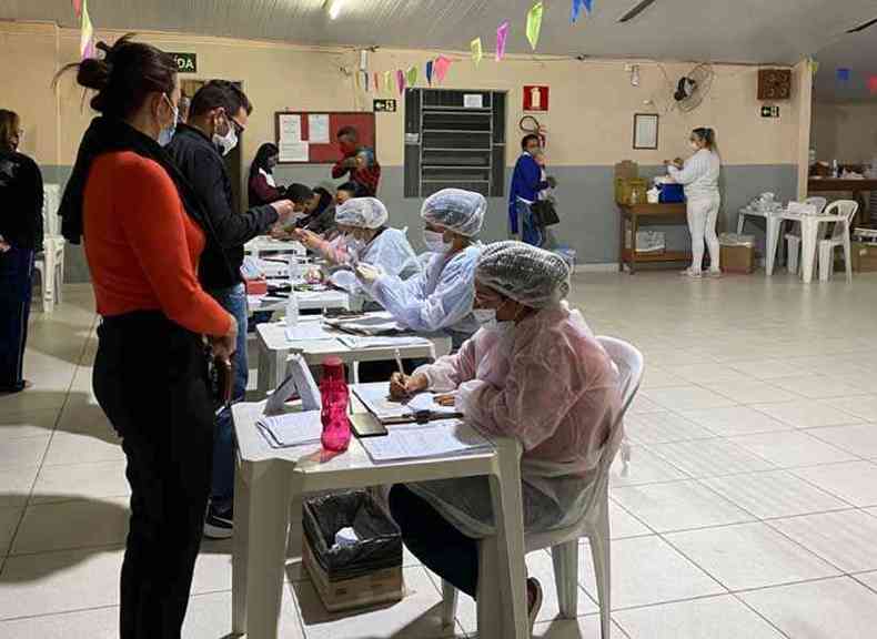 75% do público alvo já recebeu uma dose da vacina(foto: Divulgação/Prefeitura de Samonte)