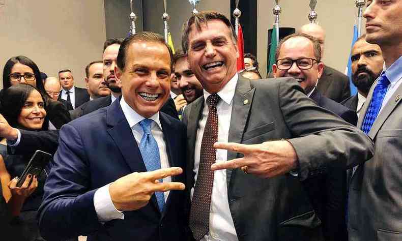 Na foto, Presidente Jair Bolsonaro (PL) e governador de São Paulo João Doria (PSDB)