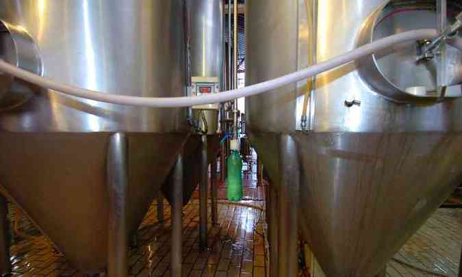Processo de gaseificao de cerveja: bebida artesanal cresce em Minas(foto: Cristina Horta/EM/D.A Press )