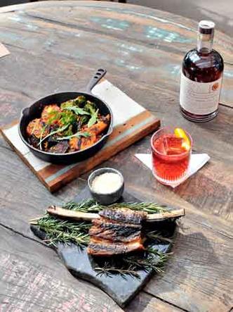 Costela na brasa com legumes(foto: Gladyston Rodrigues/EM/D.A ) Carne