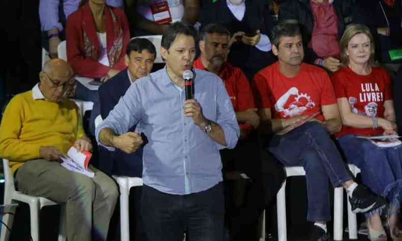  Ex-prefeito de So Paulo e vice de Lula, Fernando Haddad, durante a conveno nacional do Partido dos Trabalhadores (PT)(foto: FABIO VIEIRA/FOTORUA/ESTADAO CONTEuDO)