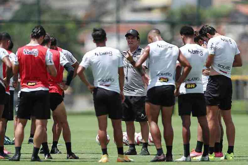 Cuca pede foco total na busca pelo primeiro lugar geral da Copa Libertadores(foto: Pedro Souza/Atltico)