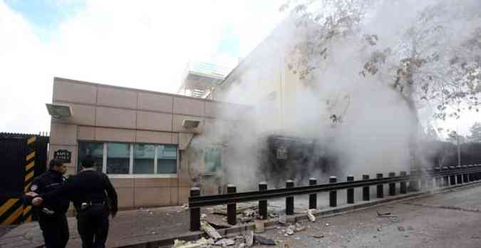 O ataque ocorreu na cidade de Ancara, na Turquia(foto: YAVUZ OZDEN / MILLIYET NEWSPAPER / AFP)