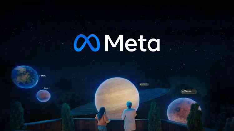 Logomarca da Meta projetado em telo durante evento da empresa