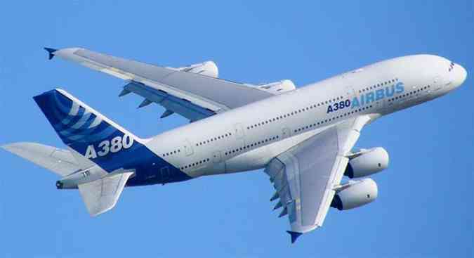 'Gigante' tem capacidade para 516 passageiros e conta com seis bares(foto: Airbus/Divulgação)