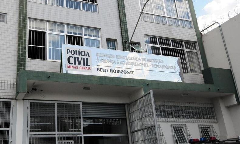 fachada de delegadia