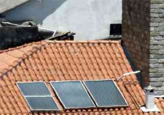 Captao de energia solar prolifera em BH nos bairros de menor poder aquisitivo(foto: Otacilio Lage/EM/D. A Press )