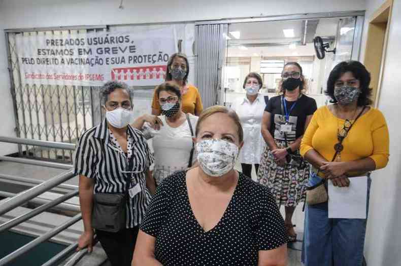 Servidores da Odontologia do IPSEMG entram em greve por conta da falta de previso no cronograma de vacinao para estes profissionais(foto: Leandro Couri/EM/DA PRESS)