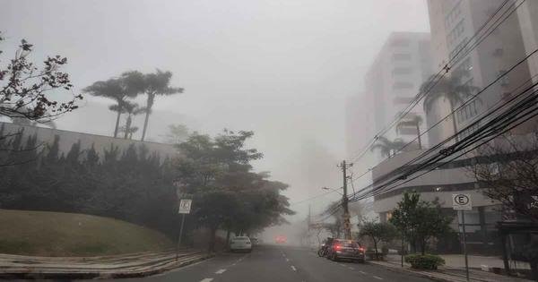  Forte neblina atinge BH nesta segunda; veja como fica o tempo 