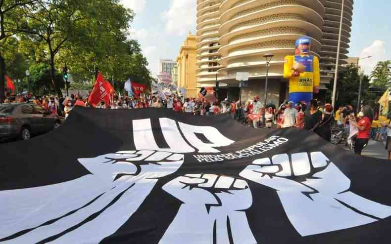 Protesto contra o Bolsonaro Praa da Liberdade