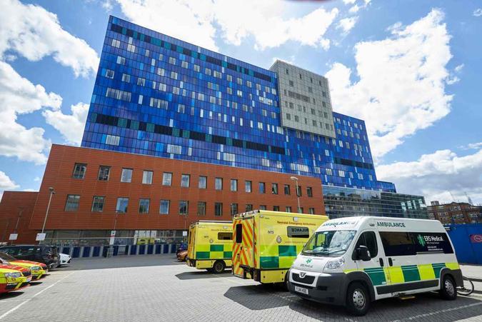 The Royal London Hospital, em Londres, foi um dos estabelecimentos prejudicados pelo ciberataque global, que atingiu mais de 200 mil vítimas (foto: Niklas Halle'n/Divulgação) The Royal London Hospital, em Londres, foi um dos estabelecimentos prejudicados pelo ciberataque global, que atingiu mais de 200 mil vítimas (foto: Niklas Halle'n/Divulgação)