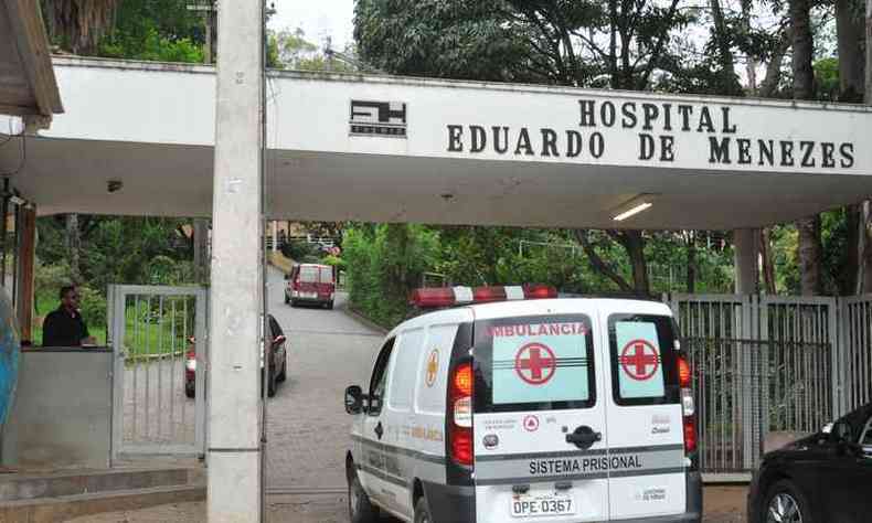 Referncia no tratamento da febre amarela, o Hospital Eduardo de Menezes transferiu atendimentos de outras enfermidades para duas unidades diferentes(foto: Jair Amaral/EM/D.A PRESS - 16/01/2017)
