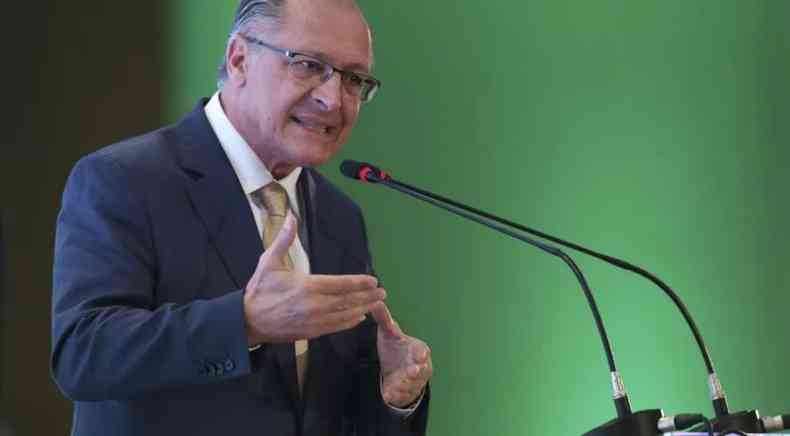 Geraldo Alckmin em coletiva de imprensa
