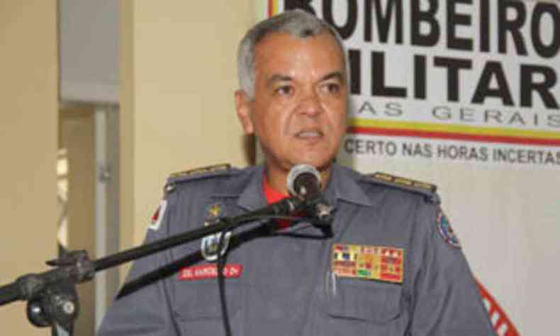 Coronel Marcello Tadeu de Souza Brito comandou os bombeiros de Juiz de Fora at 2015(foto: Divulgao/Corpo de Bombeiros)