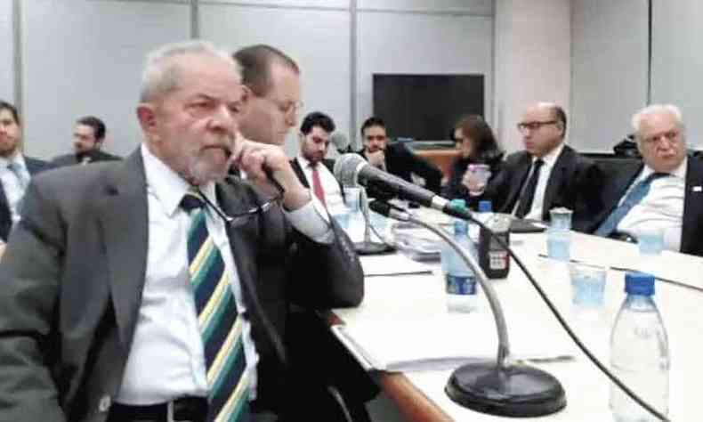 Lula em depoimento a Moro: recurso contra a condenao(foto: Reproduo da internet 10/5/17)
