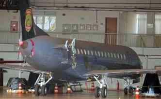Aeronave com capacidade para 50 passageiros est no ptio da PF(foto: Breno Fortes/CB/D.A Press)
