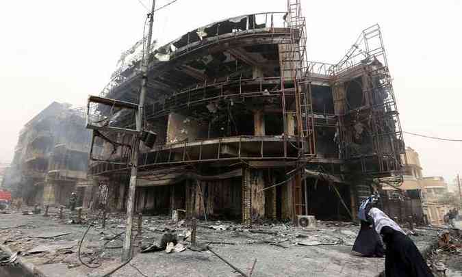 Estado Islmico reivindica atentado suicida que matou mais de 200 pessoas (foto: AFP/SABAH ARAR )